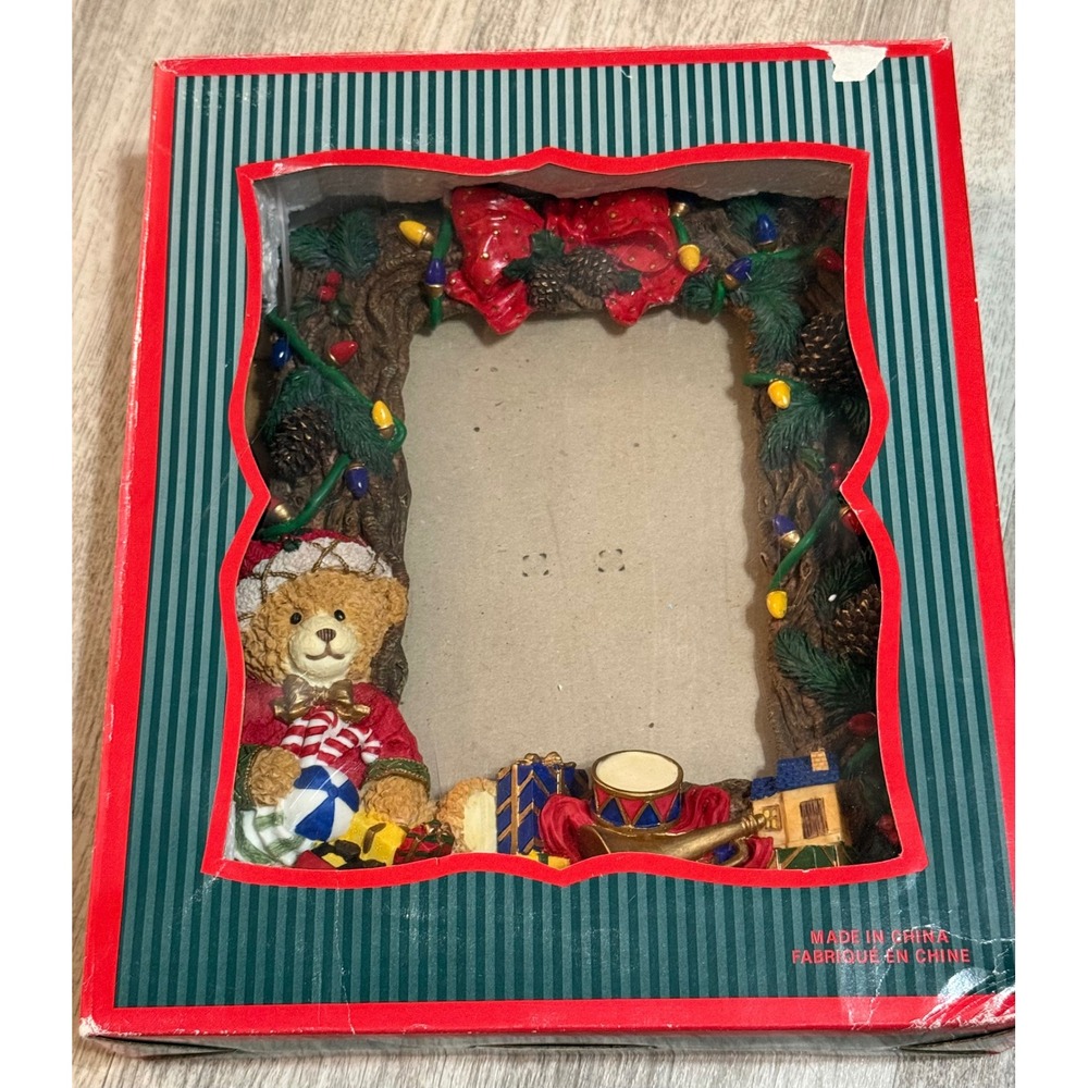 Vintage CWC Christmas Teddy Bear 3D Resin Picture Frame Holiday Decor 8x8.5